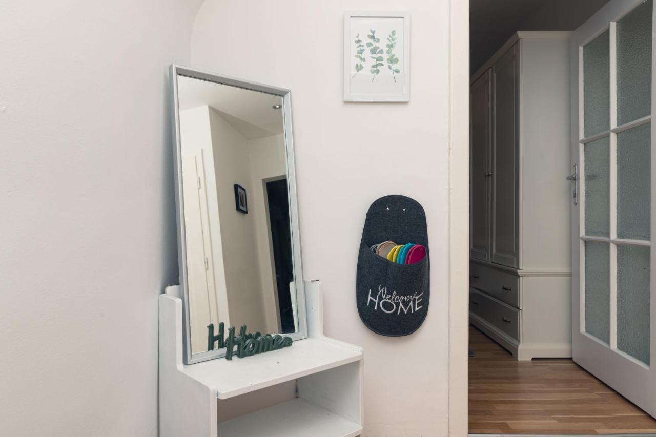 Milky Way Top Floor 2-Bedroom Apartment Air Condition Wenen Buitenkant foto